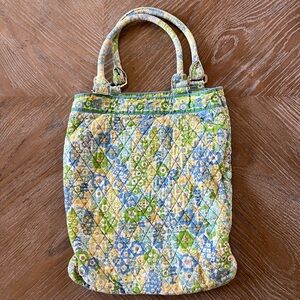 Vera Bradley Tote Bag Retired English Meadow Pattern